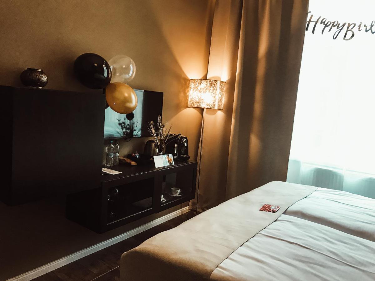 Alfons Boutique Hotel Прага Екстериор снимка