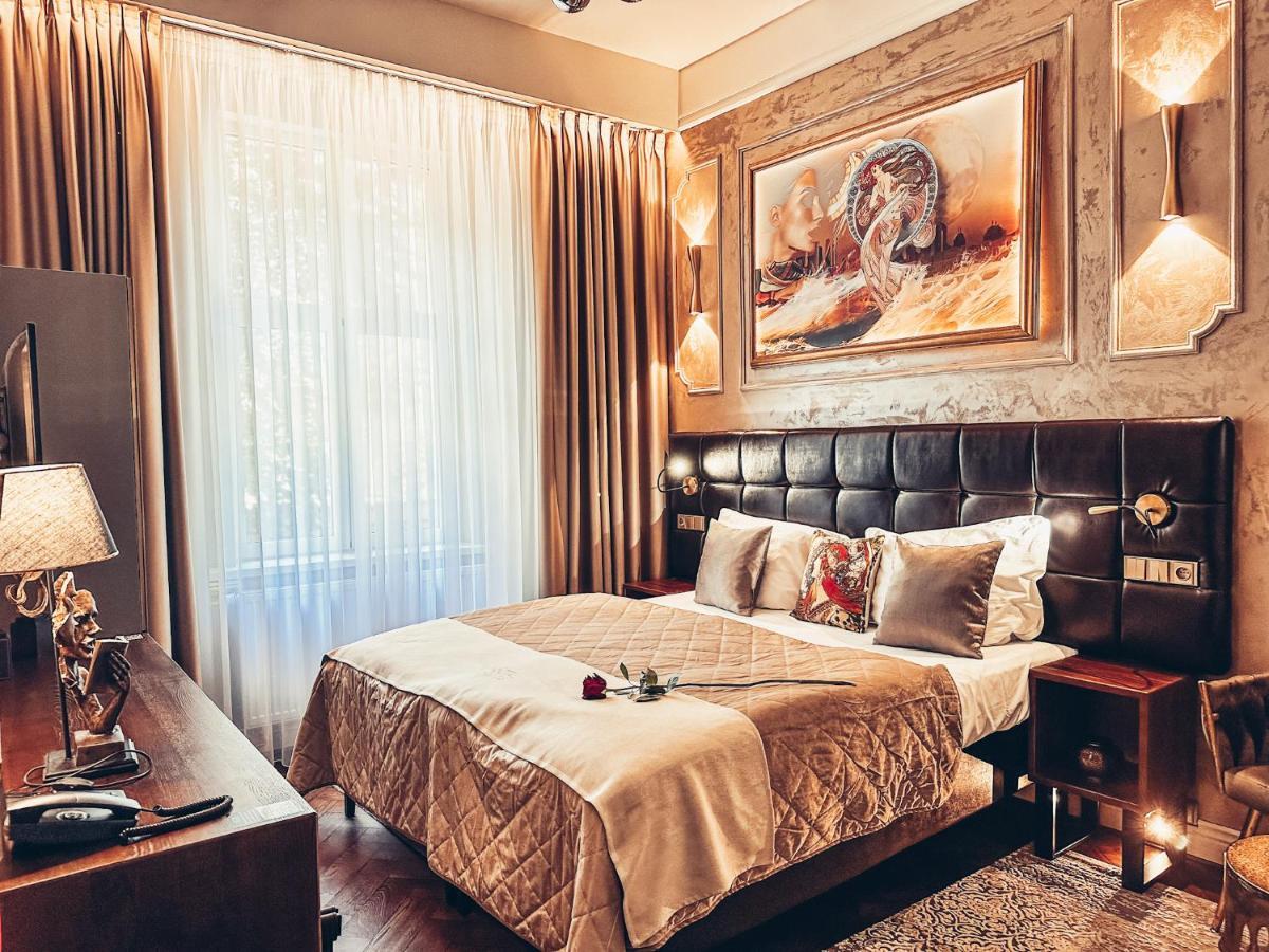 Alfons Boutique Hotel Прага Екстериор снимка