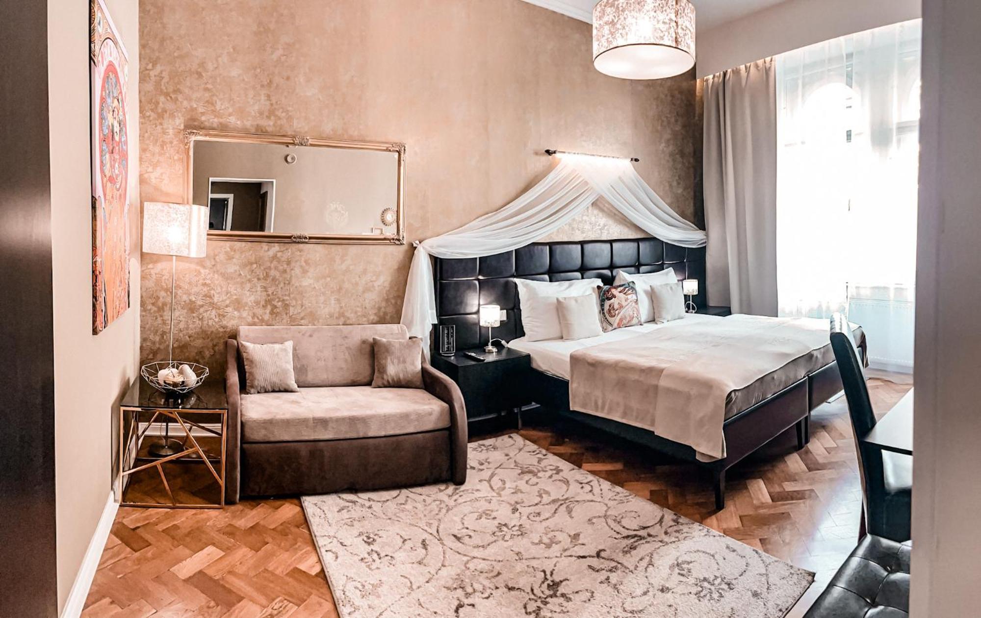 Alfons Boutique Hotel Прага Екстериор снимка
