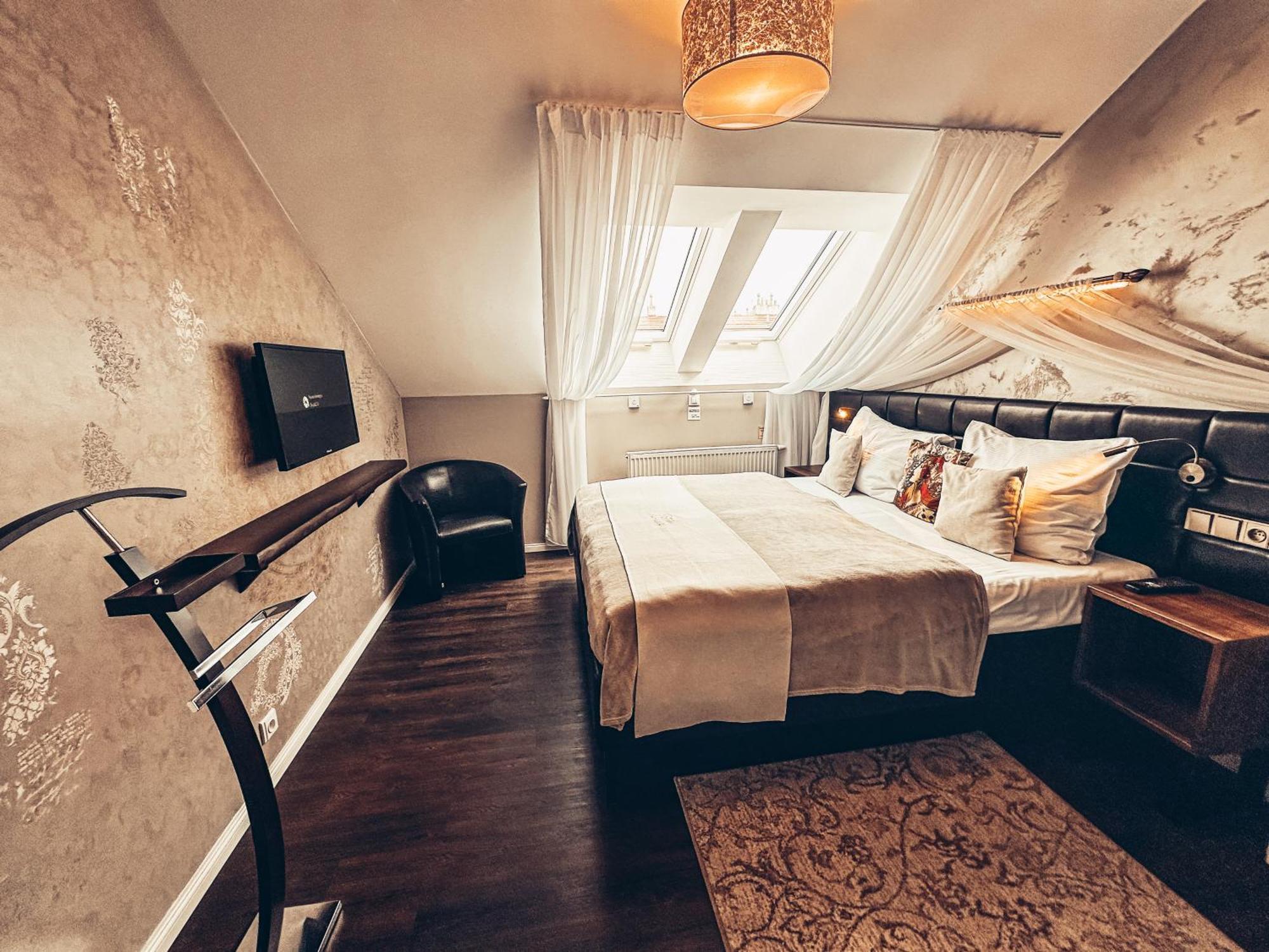 Alfons Boutique Hotel Прага Екстериор снимка