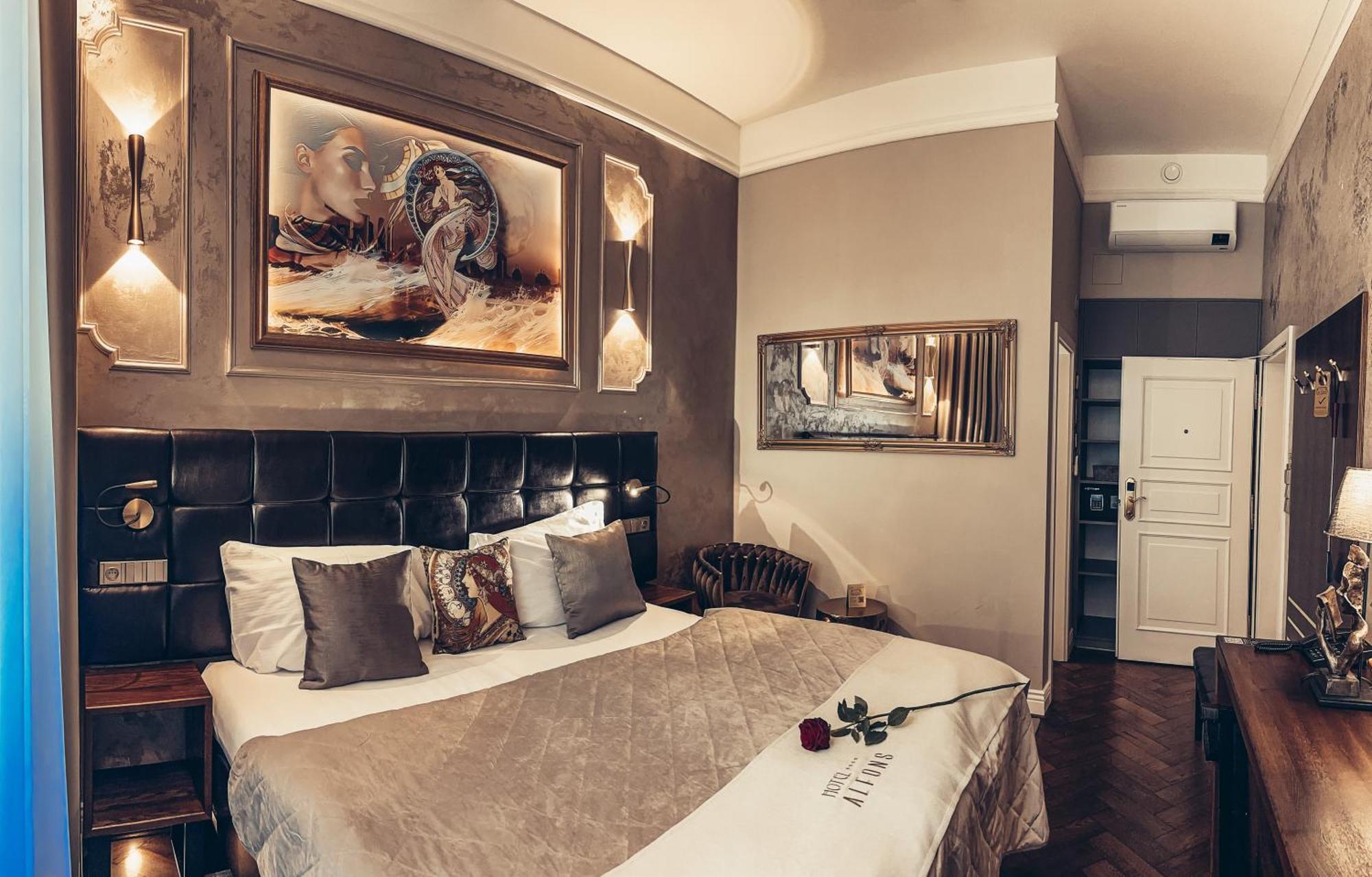 Alfons Boutique Hotel Прага Екстериор снимка